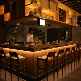 和中華ビストロ 赤坂夜舟 - AKASAKA YOFUNE