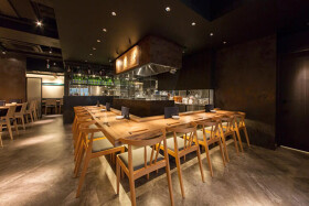 お茶の水 鳥どり/2385