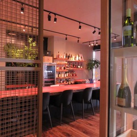 ＧＩＮＺＡ　ＳＡＫＡ　ＢＡＲ（銀座酒場）大名