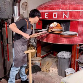 Pizzeria Trattoria LEON 