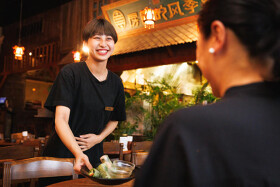 モンスーンカフェ舞浜イクスピアリ