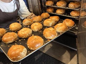 tecona bagel works 梅田店