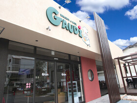 GAUDI　松原店