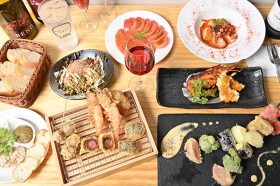 天ぷらとワイン からり。六角橋店