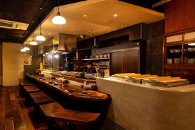 炉端Dining Bar てしごと家 名駅店