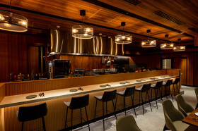 【人材紹介求人】ROPPONGI STEAK HOUSE MEATON
