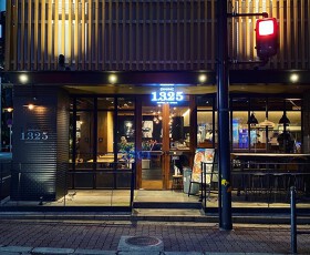 DINING 1325