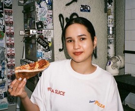 PIZZA SLICE CAT STREET