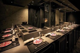 銀座鳥さと　はなれ