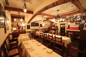 DELIZIOSO FIRENZE（デリツィオーゾ　フィレンツェ）