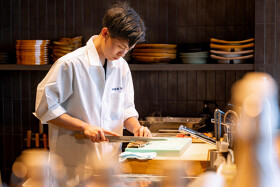 酢重ダイニング　六角