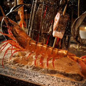 炭焼き屋　こもれ火