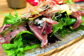 ワインと小料理caiotto