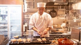 炭火串焼わらや