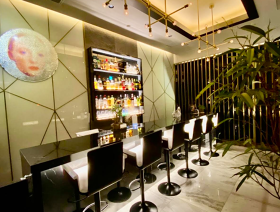 J LOUNGE 銀座