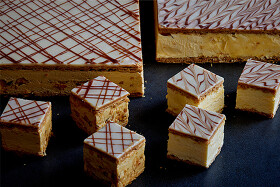 ÉCHIRÉ PÂTISSERIE AU BEURRE 新宿店
