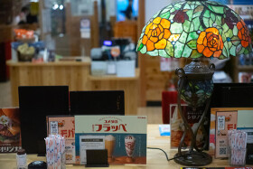 コメダ珈琲店 エルティ草津店