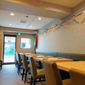 焼き鶏居酒屋 三歩