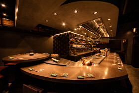 博多小皿鉄板 べっぴんしゃん