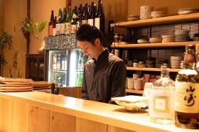 高砂長屋手前