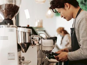 UNI COFFEE ROASTERY 石川小松店