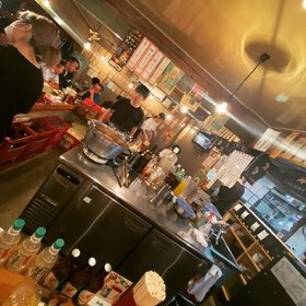 もつ焼き・煮込み いなり