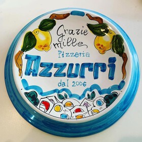 Pizzeria　AZZURRI 