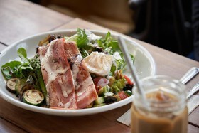 LATTEGRAPHIC 武蔵小杉店