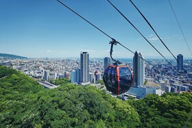  ザ・ハーブダイニング ～神戸布引ハーブ園内レストラン～