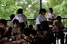 Bakery Cafe & Restaurant ON THE HILL