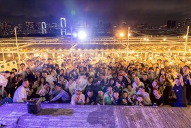 坐もつ焼き いしん 新宿大ガード店