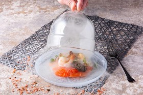 ブラウアターフェル横浜店