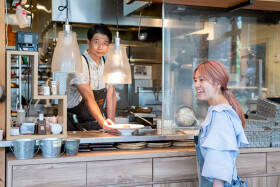 Pub & Grill 7 TAPS TAVERN　京都駅　