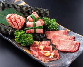 個室焼肉 銀乃しゃり 福岡周船寺店