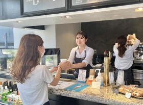 スタンドB＆カフェB