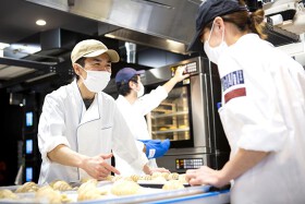 小諸セントラルキッチン