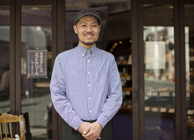オーガニックカフェ　BOMBAY BAZAR