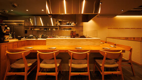 炭焼き屋　ほむら