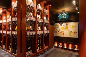 焼酎・黒豚　芋蔵　池袋東口店