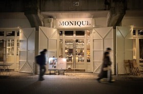 MONIQUE　　　