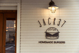 Jack 37 Burger