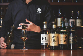 芝大門BAR新海／薬膳カレー新海大門店