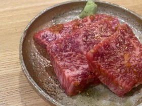 焼肉 三日月 心斎橋新店