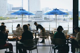 BAAN PHADTHAI 横浜ハンマーヘッド