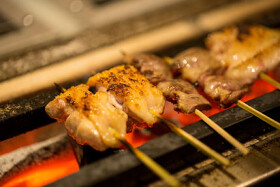 焼き鳥　平良 