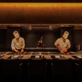 鉄板　薊〜Azami〜　立川店