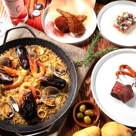 三軒茶屋 Comedor ARRIBA