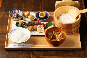 SALON GINZA SABOU