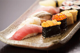 末廣寿司　分店