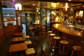 IRISH PUB The Shannons'